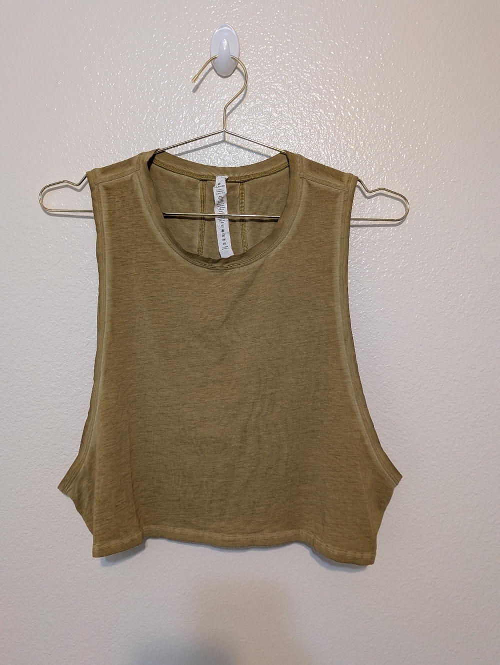 Lululemon Muscle Love Cropped Tank Sz. 10
